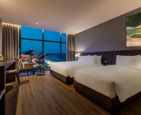 Phòng Deluxe Triple Ocean View | Premier Pearl Vũng Tàu