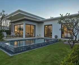 The Level 1-BR Lakefront Pool Villa | Melia Hồ Tràm