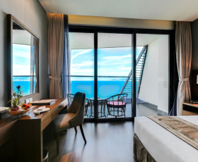 Deluxe Ocean | Boton Blue