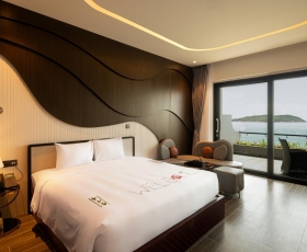SEA VIP Beachfront & Pool 3 Bedroom Villa | Quy Nhơn Sea Resort