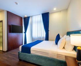 Phòng Deluxe City View | Sandals Camellia Đà Lạt