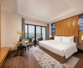 Premium Bayview | Grand Hyams Hotel Quy Nhơn