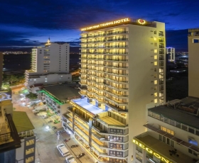 Khách Sạn Red Sun Nha Trang