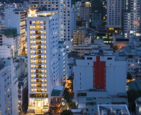 Khách sạn Apus Nha Trang