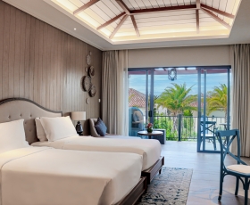 Premier Pool Access room | Centara Mũi Né