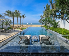 The Level 4-BR Beachfront Pool Villa | Melia Hồ Tràm
