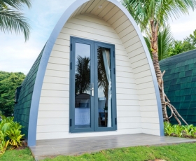 Semi Oval Room