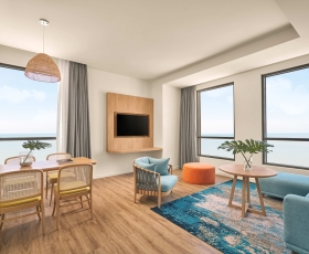 2 Bedrooms Suite Ocean View | Holiday Inn Hồ Tràm