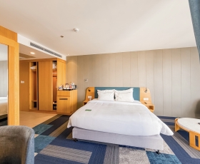 Club Suite | Quinter Central Nha Trang