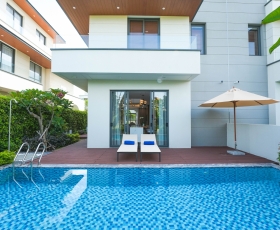 3 Bedroom Deluxe Pool Villa