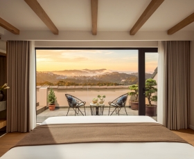 Grand Suite Double Valley View With Balcony