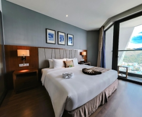 Superior Ocean | Boton Blue