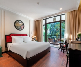 Senior Deluxe with Pool View | Hadana Hội An