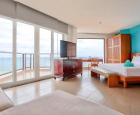 Family Penthouse Ocean Front