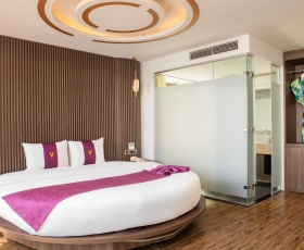 Premium Executive Sea View | V Hotel