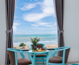 Phòng Deluxe Triple Sea View | Annata Beach Vũng Tàu