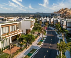 Wyndham Grand KN Paradise Cam Ranh