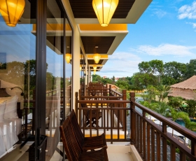 Deluxe Room Balcony | Mulberry Collection