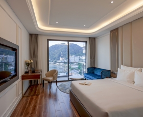 Phòng Premier Double Seaview | Oyster Bay Vũng Tàu