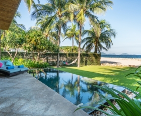 Beachfront Villa | Mia Nha Trang