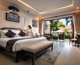 Villa Suite Pool View | Mulberry Collection
