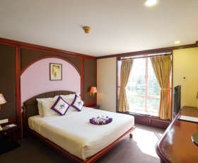 Deluxe City View | TTC Hotel Đà Lạt