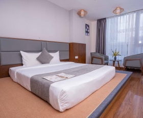 Deluxe City View | DTX Hotel