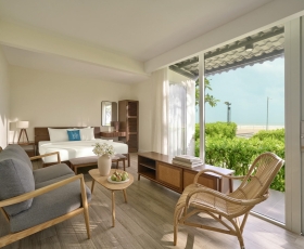 Deluxe Beach Front