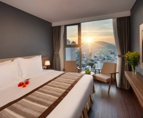 Deluxe City View | Libra Hotel