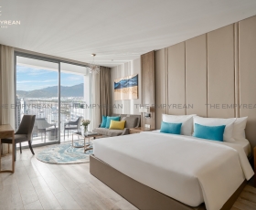 Deluxe City View | Empyrean Nha Trang