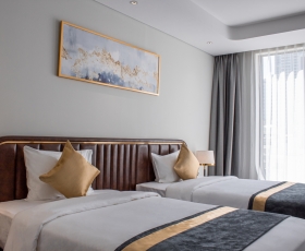 Deluxe City View | Grand Tourane Nha Trang