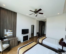 Phòng Deluxe Lake View | Dalat Wonder Resort