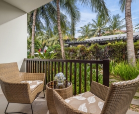 Deluxe Pool View | Emerald Hội An