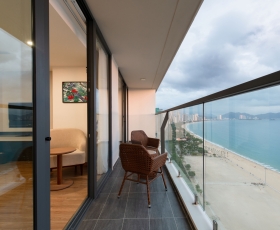 Senior Deluxe Ocean View | Grand Gosia