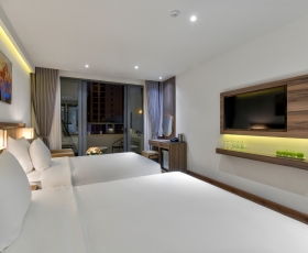 Senior Triple | Maris Hotel