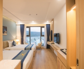 Deluxe Sea View (Twin) | Canary Gold Hotel Quy Nhơn