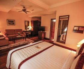 Deluxe | Du Parc Hotel Đà Lạt