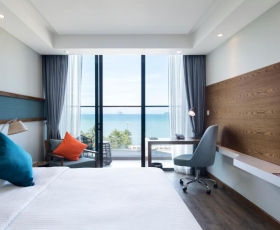 Executive Ocean With Balcony | Citadines Bayfront Nha Trang