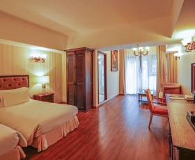 Nam Xuan Superior (Building Room)