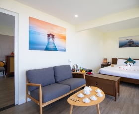 Deluxe Beach front Family