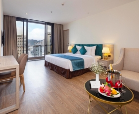 Junior Suite Double | Art Nest Hotel