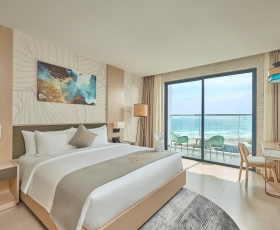 Deluxe Seaview