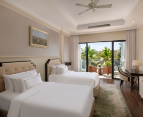 3-Bedroom Villa Lake View With Private Pool 