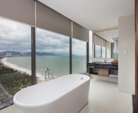 Comodo Suite Balcony Ocean View | Comodo Nha Trang