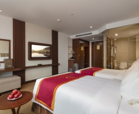 Grand Deluxe Partial Sea View | Regalia Gold