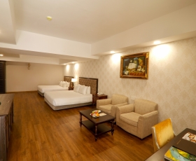 Nam Xuan Superior (Building Room)