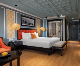 Deluxe Pool View Balcony | BEL MARINA Hội An