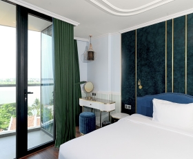 Premier Junior Suite River View | BEL MARINA Hội An