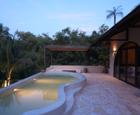 Luxury Pool View | De' Tuva Resort Mũi Né