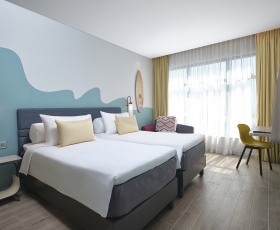 Premium Twin Balcony (Không hướng)